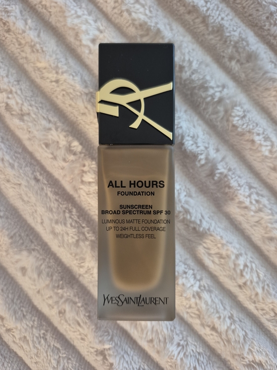 Yves Saint Laurent Other - Yves Saint Laurent All Hours Matte Foundation – Dark Shade - New